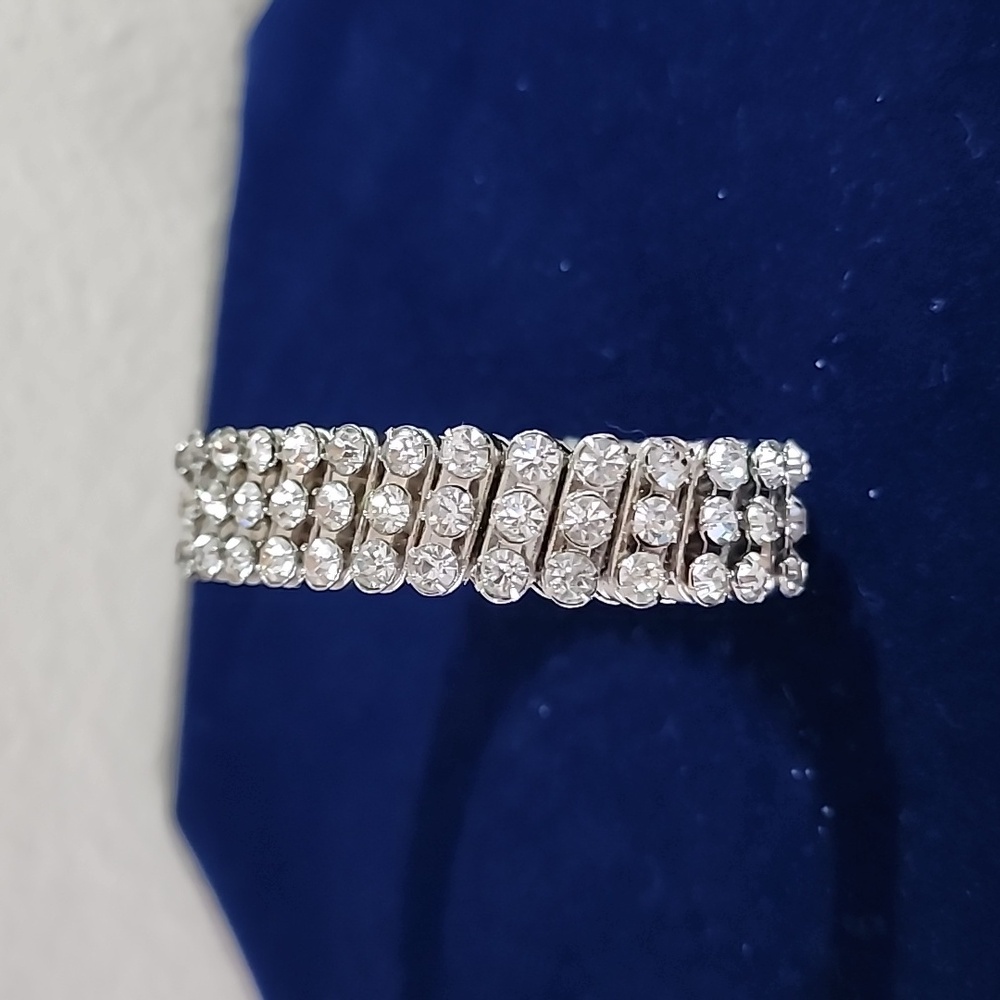 Faux Diamond Bracelet - Picture 3 of 6